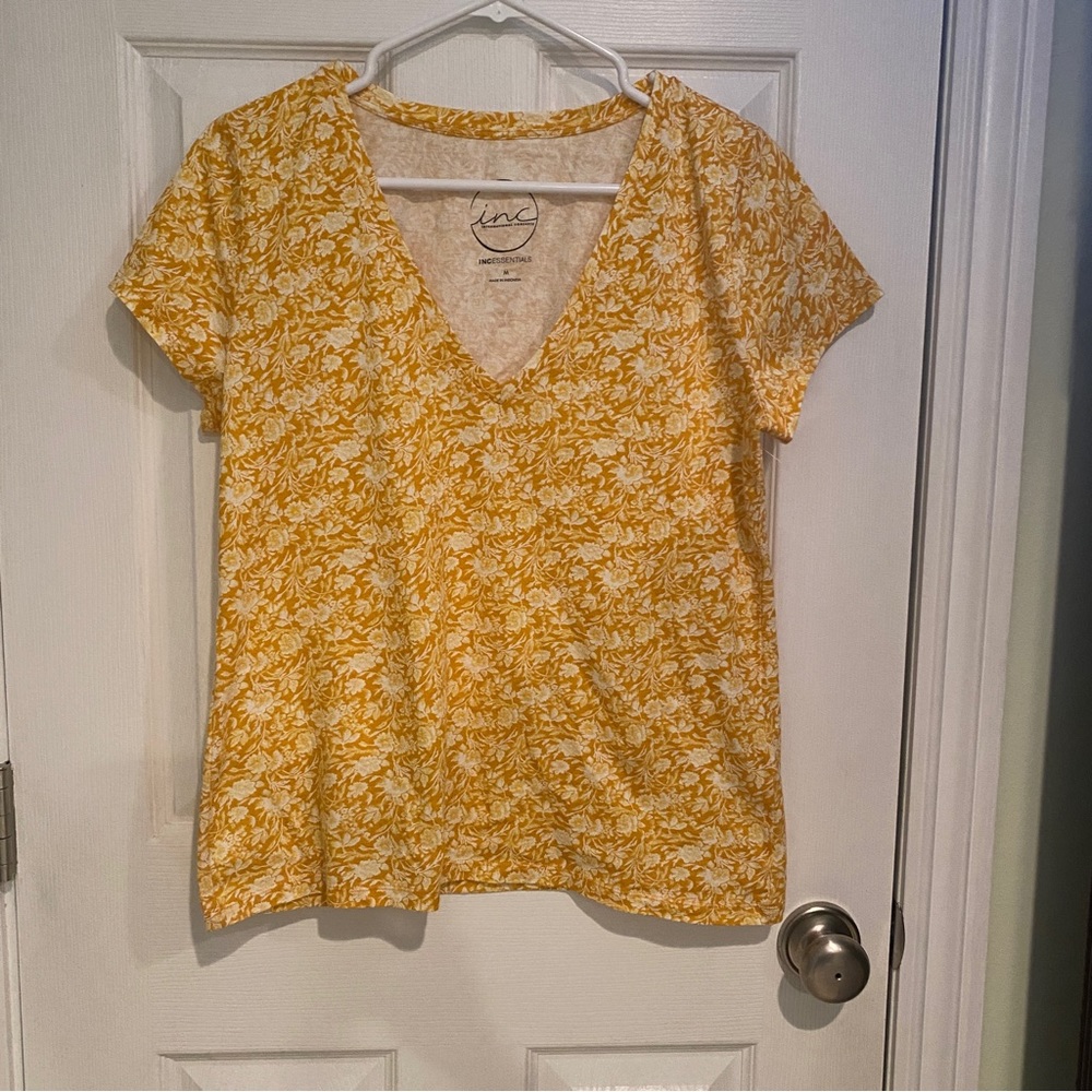 INC V Neck Yellow Floral Shirt.  Size Medium.  Good Condition.